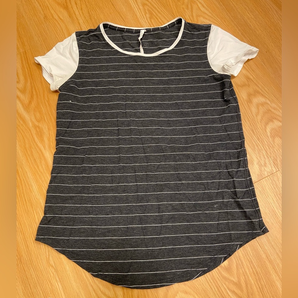 Lululemon tee- striped with white sleeves